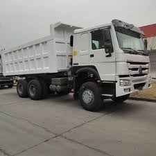 YomiBrymor's tweet photo. Do You own or know someone with a 40ton Truck who is willing to rent it out to a Company for a period of 6months to 1yr?

Daily rentage fee is between 150k to 180k

A daily pay of 10k for the driver and accommodation during the period.

Fueling of the truck is on the company. https://t.co/WeRxfOhoVL