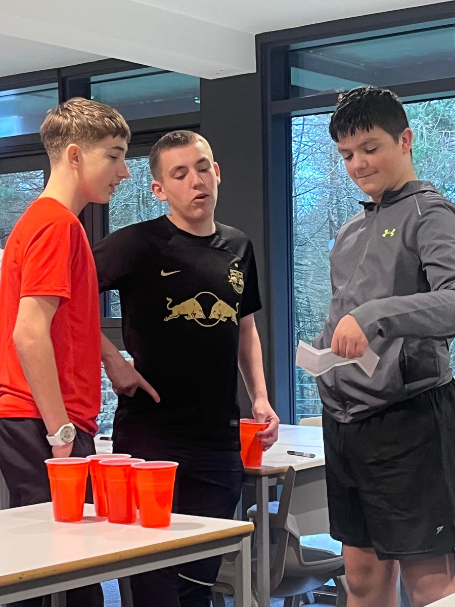 SerlbyPark's tweet image. Revision pong for our Sport Science students this afternoon #RevisionWeekend