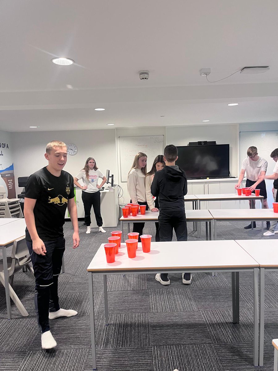 SerlbyPark's tweet image. Revision pong for our Sport Science students this afternoon #RevisionWeekend