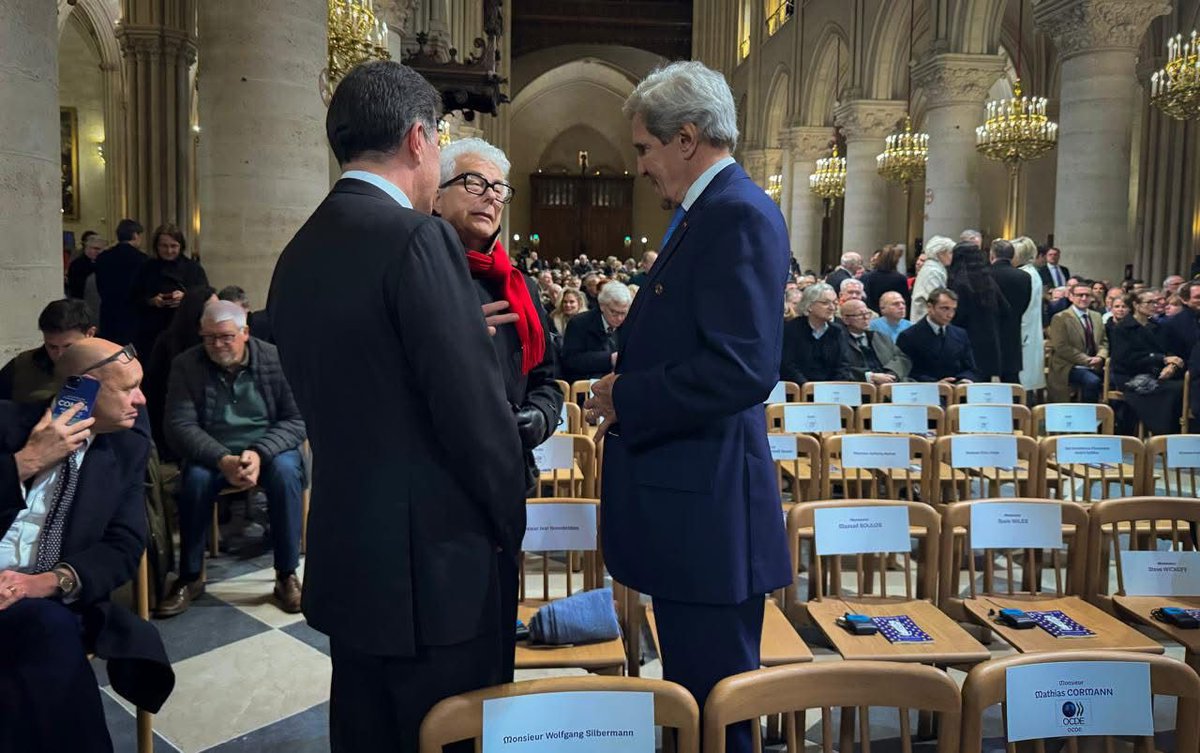 parwar21's tweet photo. H.E. the President of the Kurdistan Region is playing a key role at the reopening of Notre-Dame Cathedral, joining global leaders in celebrating this historic moment of cultural renewal. https://t.co/znBranbFue