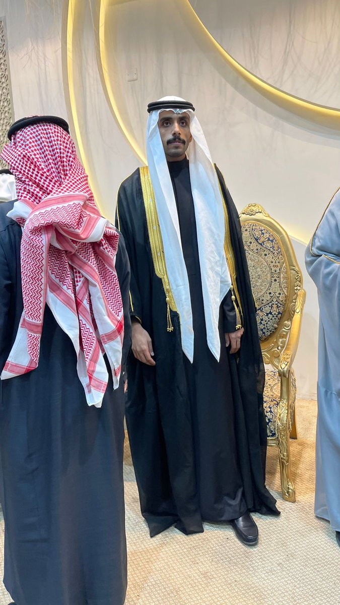 عائلة العبده tweet media