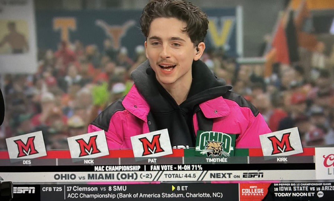 barstoolsports's tweet image. Ohio 31 Miami 3 heading into the 4th quarter. 

Lisan Al Gaib.