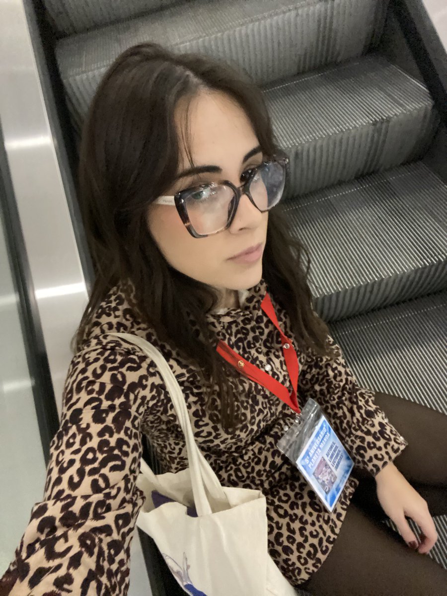 kawaimarceline's tweet photo. Cómo he empezado el día 🥰🥳💖
VS 
Cómo lo he acabado🚶‍♀️‍➡️💭🛏️ https://t.co/7QdRS0TuAO