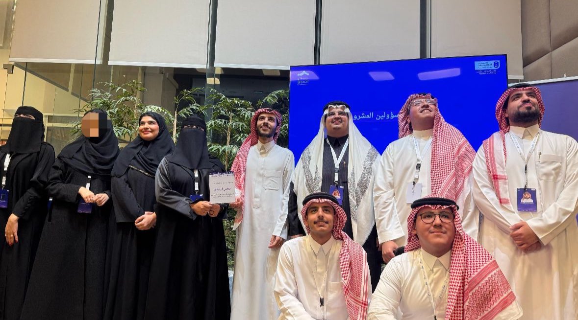 azizmuf's tweet photo. بحمد الله، اختُتم برنامج تجربة المقابلة بنجاح كبير!
سعدت بكوني أحد مسؤولي المشروع ومشرف اليوم الأول، حيث ساهمنا في تمكين المشاركين بمهارات أساسية للتميز في مقابلات العمل.

كل الشكر للمدربين وفريق العمل الرائع على جهودهم الكبيرة، نجاح البرنامج ما كان ليتحقق بدون تضافر جهودهم. https://t.co/zRI1GXrQaN