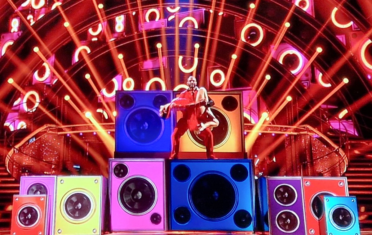 suez6485's tweet photo. Well, it seems like a 40 is on the way!

#Strictly #StrictlyComeDancing #SCD #Strictly2024 https://t.co/pUj7PvuHyr