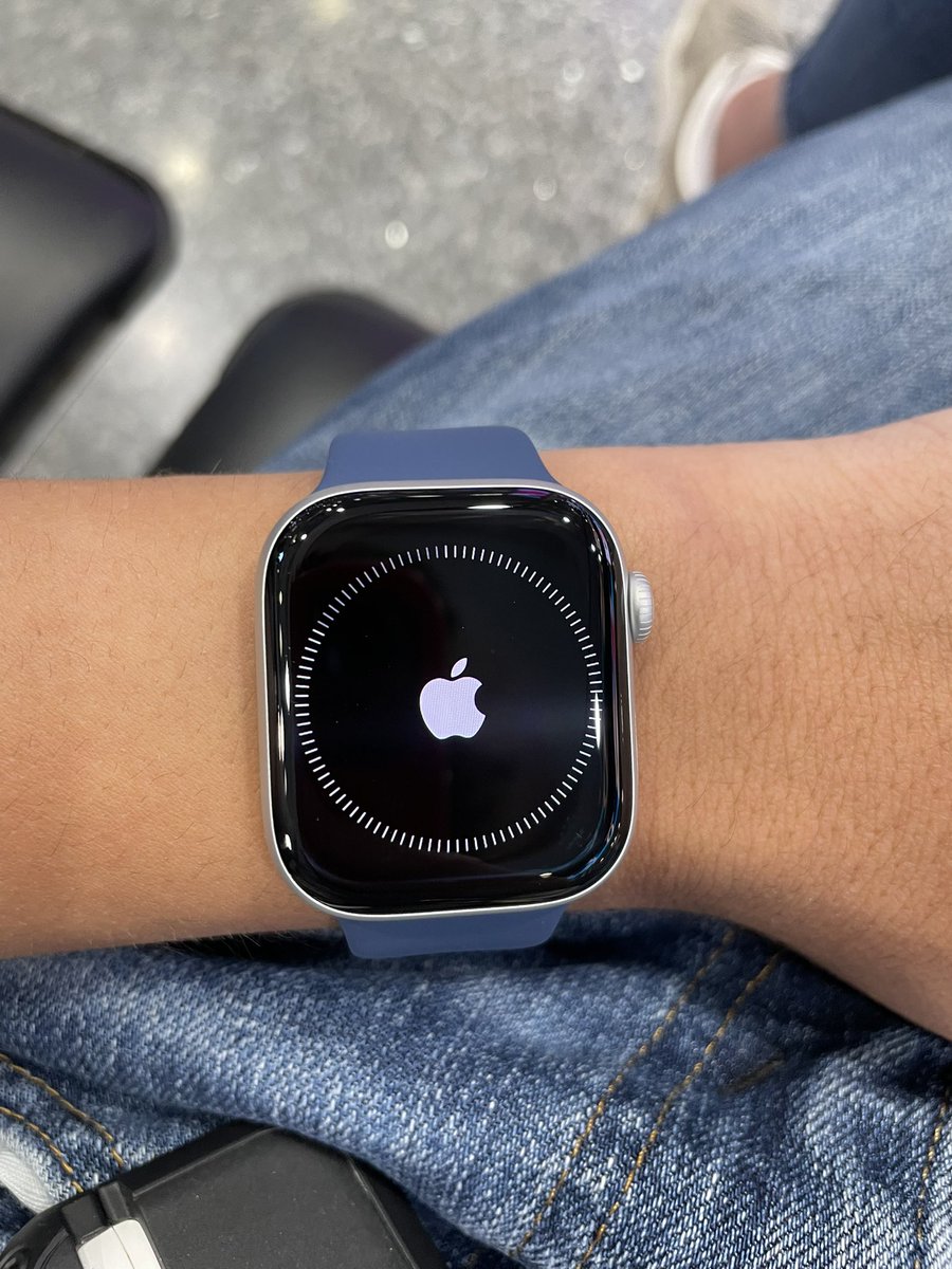 KatieSakKitycat's tweet photo. I just got an Apple Watch Series 10 as an early birthday present :D https://t.co/EpbpU8AyPt