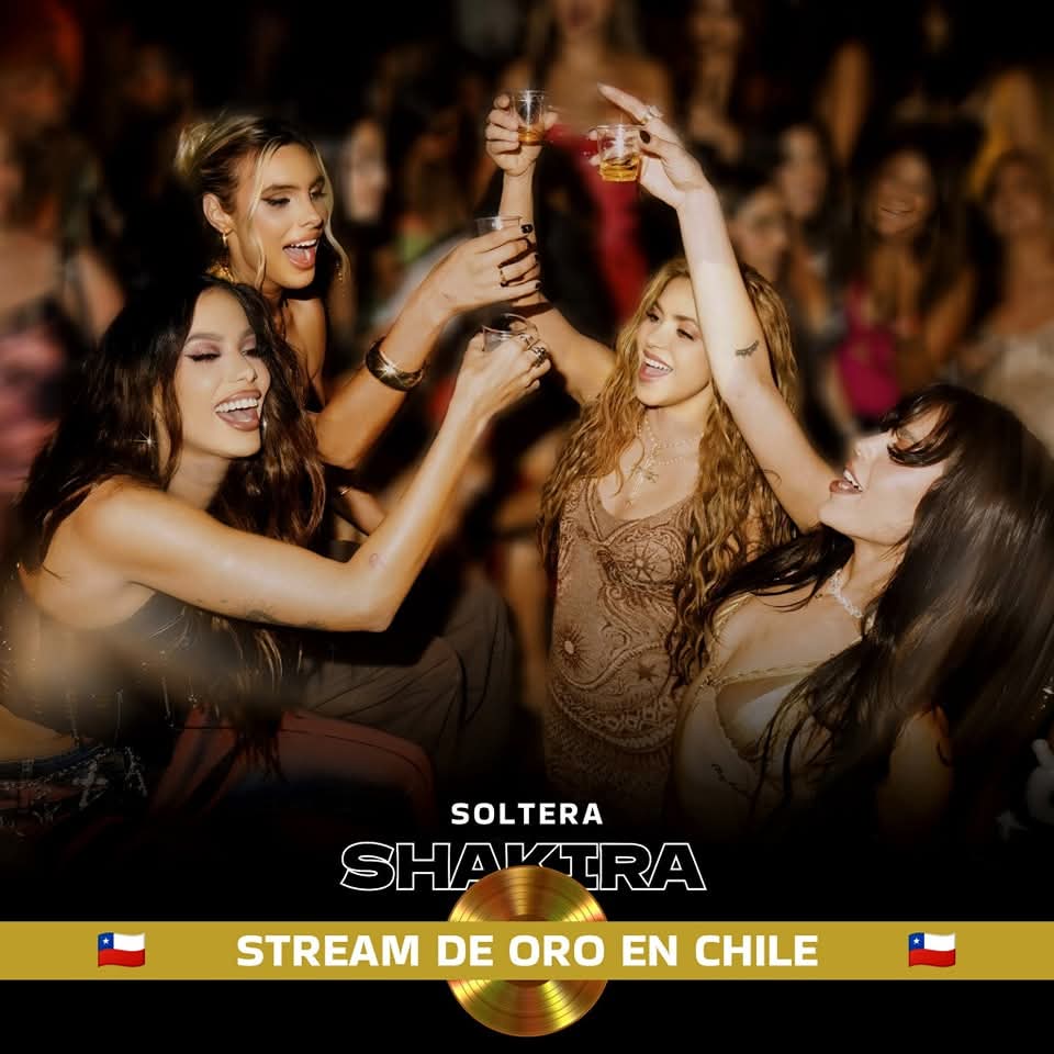 MariaE93391's tweet photo. 🇨🇱 En Chile la pasan RICO 💋🥂 escuchando y bailando #Solters https://t.co/I3iPNwbVpM https://t.co/BClKFgboFF