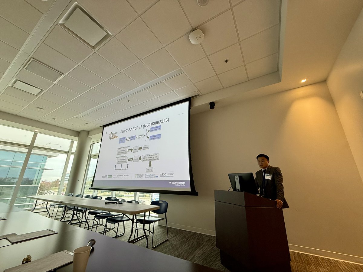 SawsanRashdanMD (@sawsanrashdanmd) on Twitter photo Dr Wang is giving us an excellent presentation on updates in melanoma and sarcoma! <a href="/utswcancer/">UTSW Simmons Cancer Center</a> <a href="/UTSWHemeOnc/">UTSW Hematology & Oncology</a> Dr Wang is giving us an excellent presentation on updates in melanoma and sarcoma! <a href="/utswcancer/">UTSW Simmons Cancer Center</a> <a href="/UTSWHemeOnc/">UTSW Hematology & Oncology</a>
