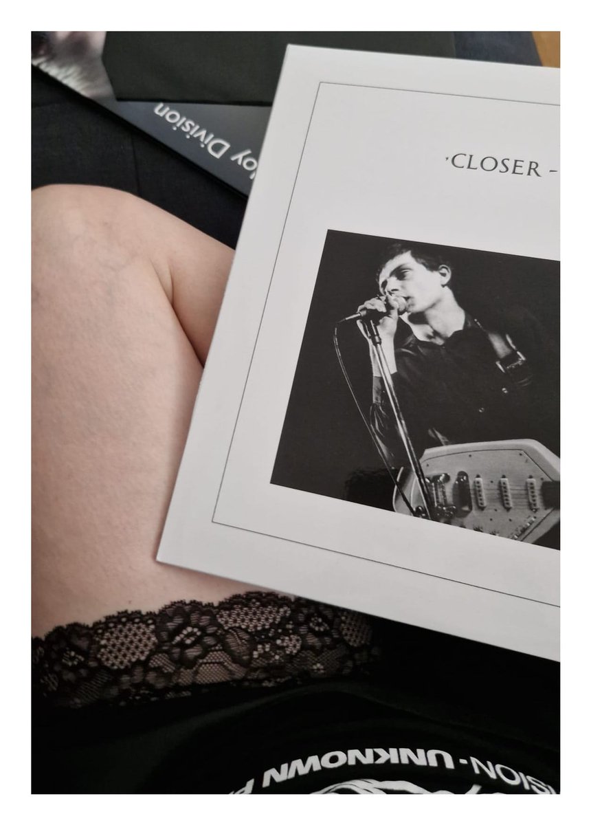 MalgorzataD3's tweet photo. ...But if you could just see the beauty  🖤
   #JoyDivision https://t.co/iGRKCczv6I