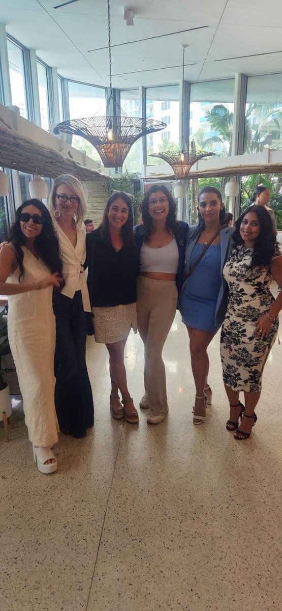 kelseykdriscoll's tweet image. Brb — out here building the new internet with these rockstars at #ArtBasel 🔥

#FutureFund #WomenBelonginWeb3