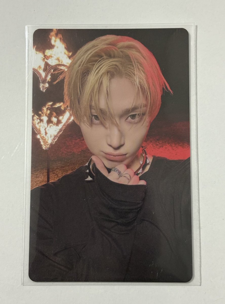 the idol                                    the pc