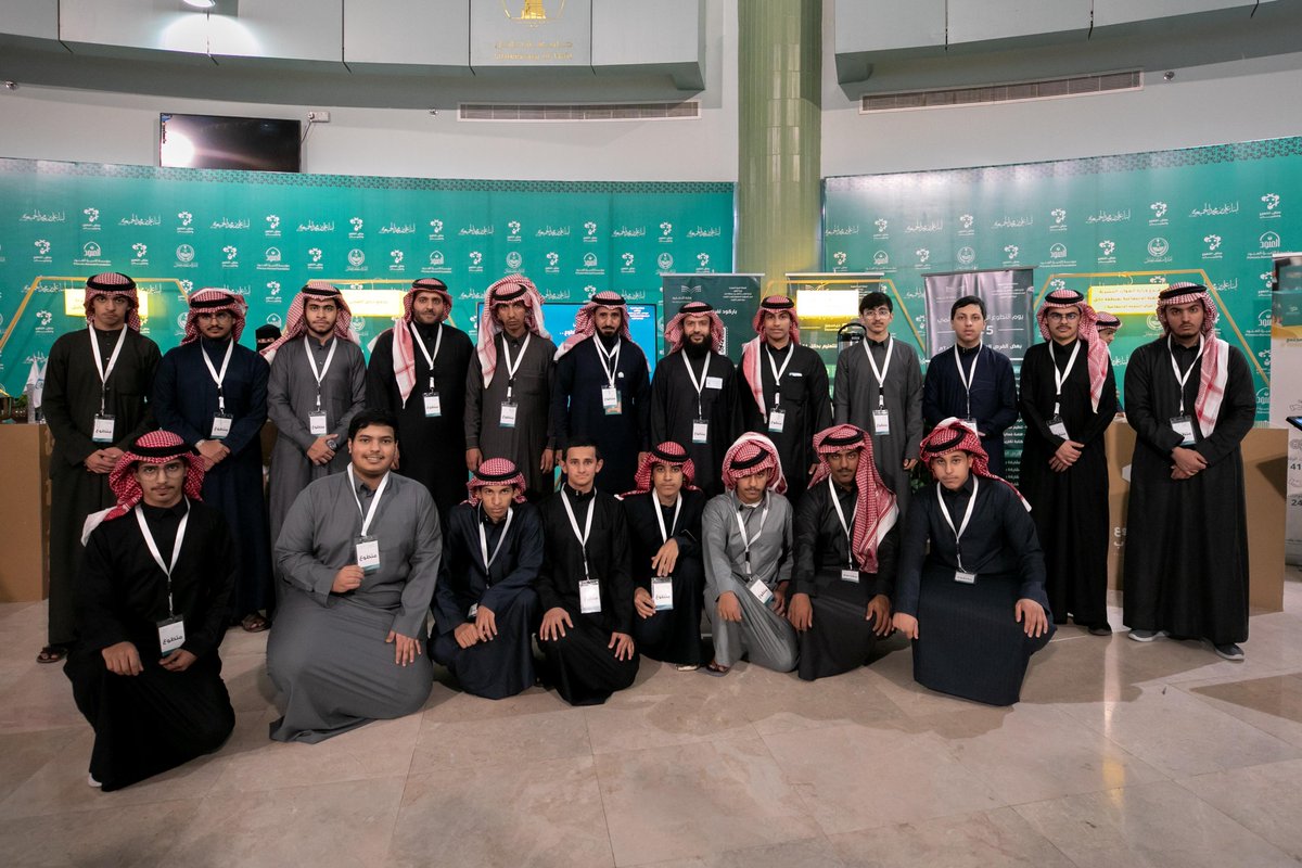 صور l

#تعليم_حائل يشارك في #ملتقى_التطوع_والشباب 

#يوم_التطوع_السعودي_والعالمي 
#عطاء_وطن