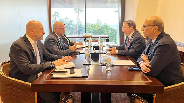 Achim Steiner (@asteiner) on Twitter photo I had the pleasure of meeting H.E. Nasser Yassin <a href="/nasseryassin/">Nasser Yassin</a>, Min. of Environment for Lebanon.
We discussed early recovery and stabilization efforts in Lebanon, as well as the country's environmental priorities, including the potential of waste-to-energy solutions. I had the pleasure of meeting H.E. Nasser Yassin <a href="/nasseryassin/">Nasser Yassin</a>, Min. of Environment for Lebanon.
We discussed early recovery and stabilization efforts in Lebanon, as well as the country's environmental priorities, including the potential of waste-to-energy solutions.
