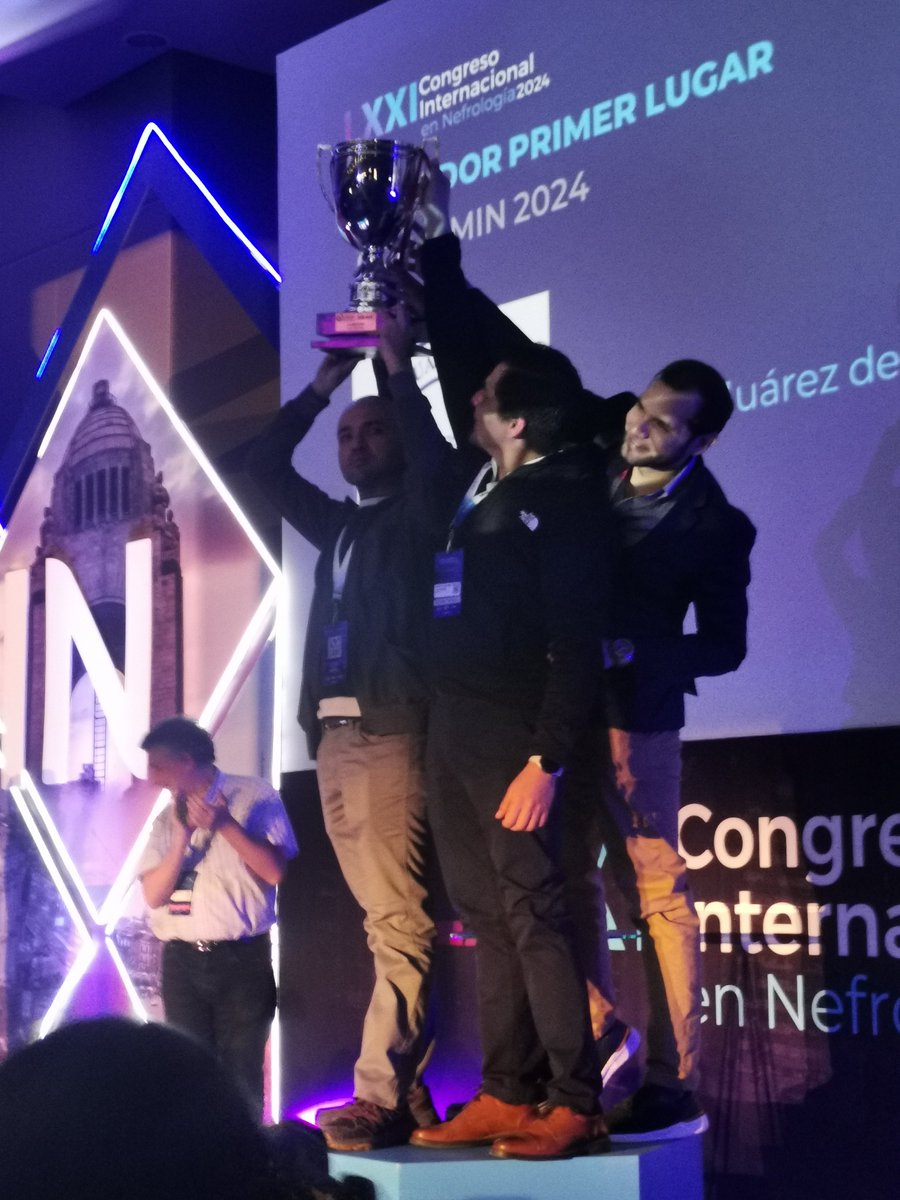 Tenemos ganadores de La Copa #IMIN <a href="/IMINmx/">IMIN</a>. Felicidades a los residentes y profesores del Hospital Juárez México