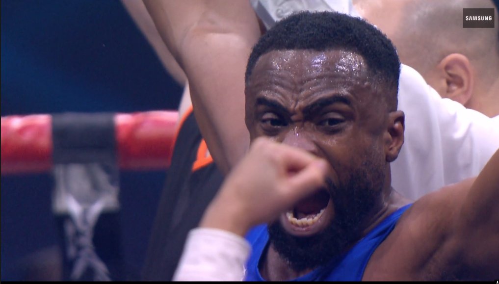 ld_zew's tweet photo. brawks a volé la victoire de bz https://t.co/u7CrJg61vO
