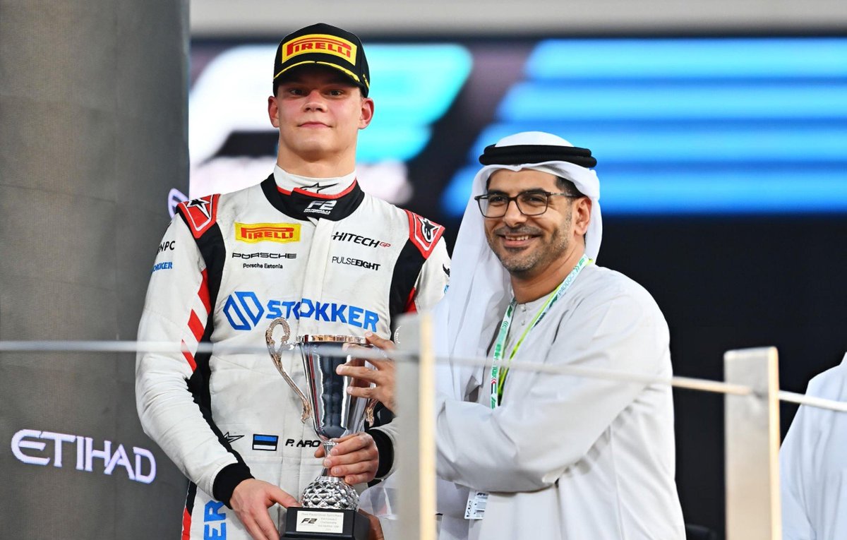 TearOffFR's tweet photo. 🚨 Paul Aron est DISQUALIFIÉ de la course sprint de Formule 2 à Abu Dhabi suite à une modification sur le mécanisme du DRS !

Isack Hadjar remonte donc d'une place, termine 5e et reprend 1 point à Gabriel Bortoleto ⬆️

4.5 points séparent désormais le Brésilien du Français ⚔️

(📸 James Sutton - Formula 1/Formula Motorsport Limited)

#F2 #AbuDhabiGP