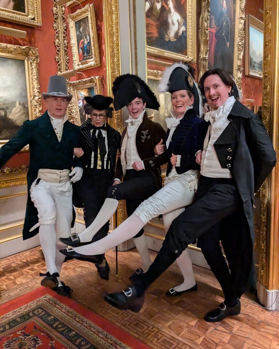 barristerlawusa's tweet photo. My friends are being silly.👇
Nothing more delightful than being silly with your friends! This was at the wonderful evening of dancing, games and education at @apsley.house put on by the wonderful @torchlightheritage. As this is the last #silly7th of 2024 it gives me a great deal to think on and be thankful for. So here is to an even more silly 2025, with plenty more fun times with friends!