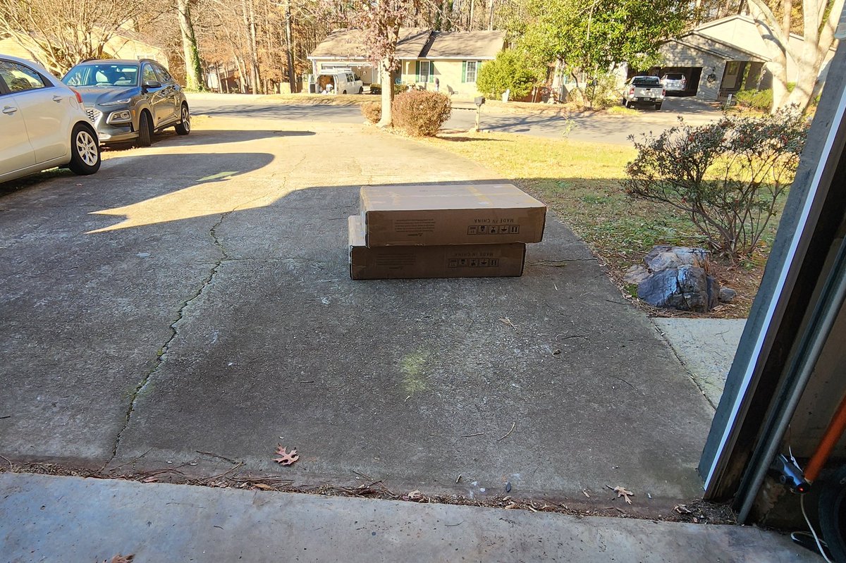 mrjpence's tweet photo. @FedEx.   Really?  Just dumped ON the driveway?   The last time this happened you assured me that the driver would be more careful in the future.   I sure am glad we didn't back out of the garage and hit it. https://t.co/noxWdXLTac
