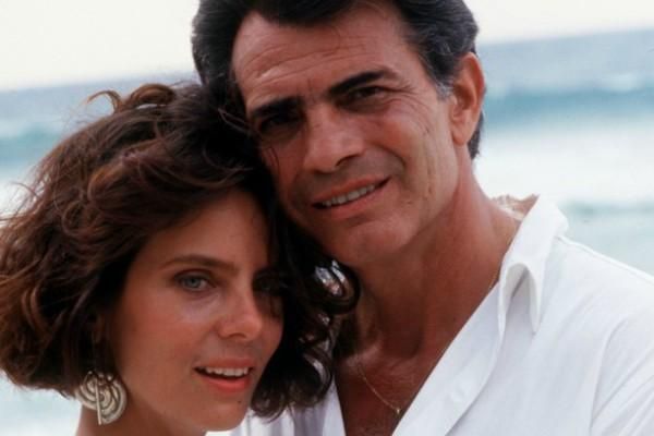 emilioboliviano's tweet photo. Nuevo año, nuevas novelas:
- #OSexoDosAnjos después de #Bambolê, a partir de la próxima semana.
- #LadoALado después de #LaFavorita #AFavorita, el 13 de Enero.
- #RodaDeFogo después de #CorpoACorpoNoVIVA, el 13 de Enero
- #OFimDoMundo después de #MilagroYMagia, 27 de Enero. https://t.co/WXGhvaLs17
