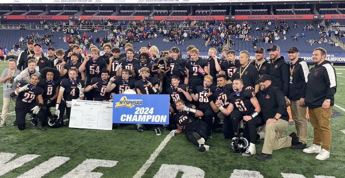 Sect2athletics's tweet photo. Schuylerville is NYSPHSAA Class C Football Champions! https://t.co/tgtDFdoIIj