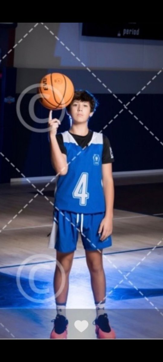 5'7 2028 PG Bradun Rogers of Greater Vision Academy put in work last night in a 53-52 win over Commission Leadership Academy. He had a double double with 15pts 11reb 1ast 6stl