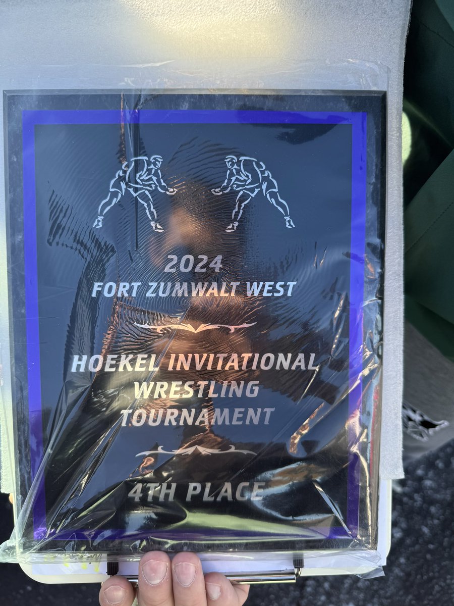 Super proud of our young guns today!! 

With only half of a line up, your Wolves took 4th place at the 9/10 FZW Hoekel Invitational!!