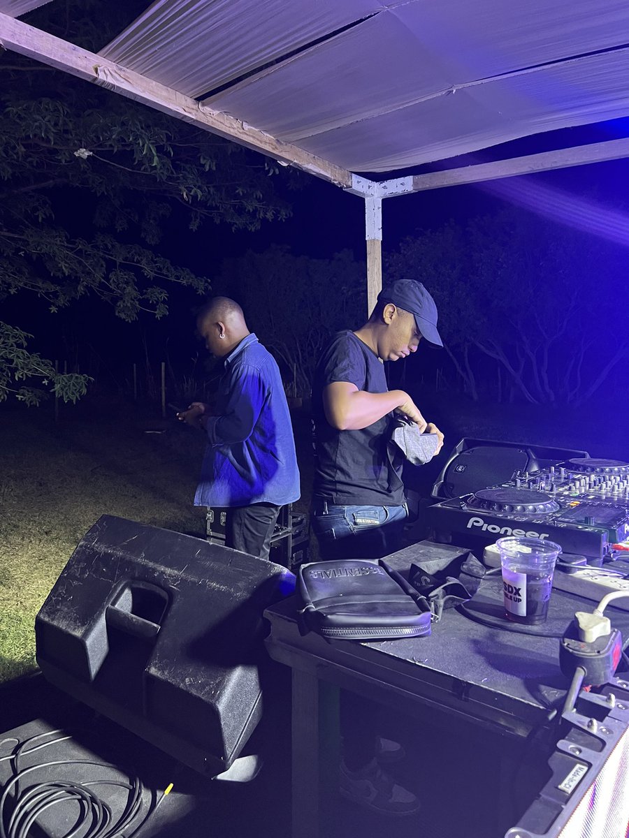 SoDeepBw's tweet image. Destinky just took over from Blaze Knights . Dia boa 👌🏽🔥 
#SDX #SoDeepExperience