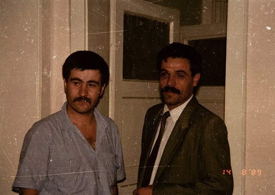 erkanozbentr's tweet photo. "Bu dünyada bir nesneye yanar içim, göynür özüm,
Yiğit iken ölenlere gök ekini biçmiş gibi..."

Adnan Özcan | Ali Metin Tokdemir

Özlüyoruz, hürmetle anıyoruz. https://t.co/GOQUVNcdNh