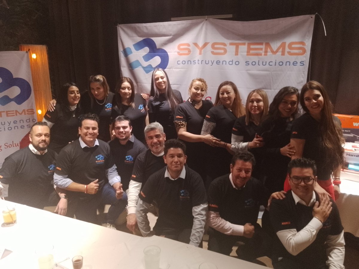 BSystemsMexico's tweet photo. Feliz #Navidad y próspero año nuevo para todo el equipo de operaciones #bsystemsMexico #bsystemsGlobal https://t.co/eSZaU7Ouzd