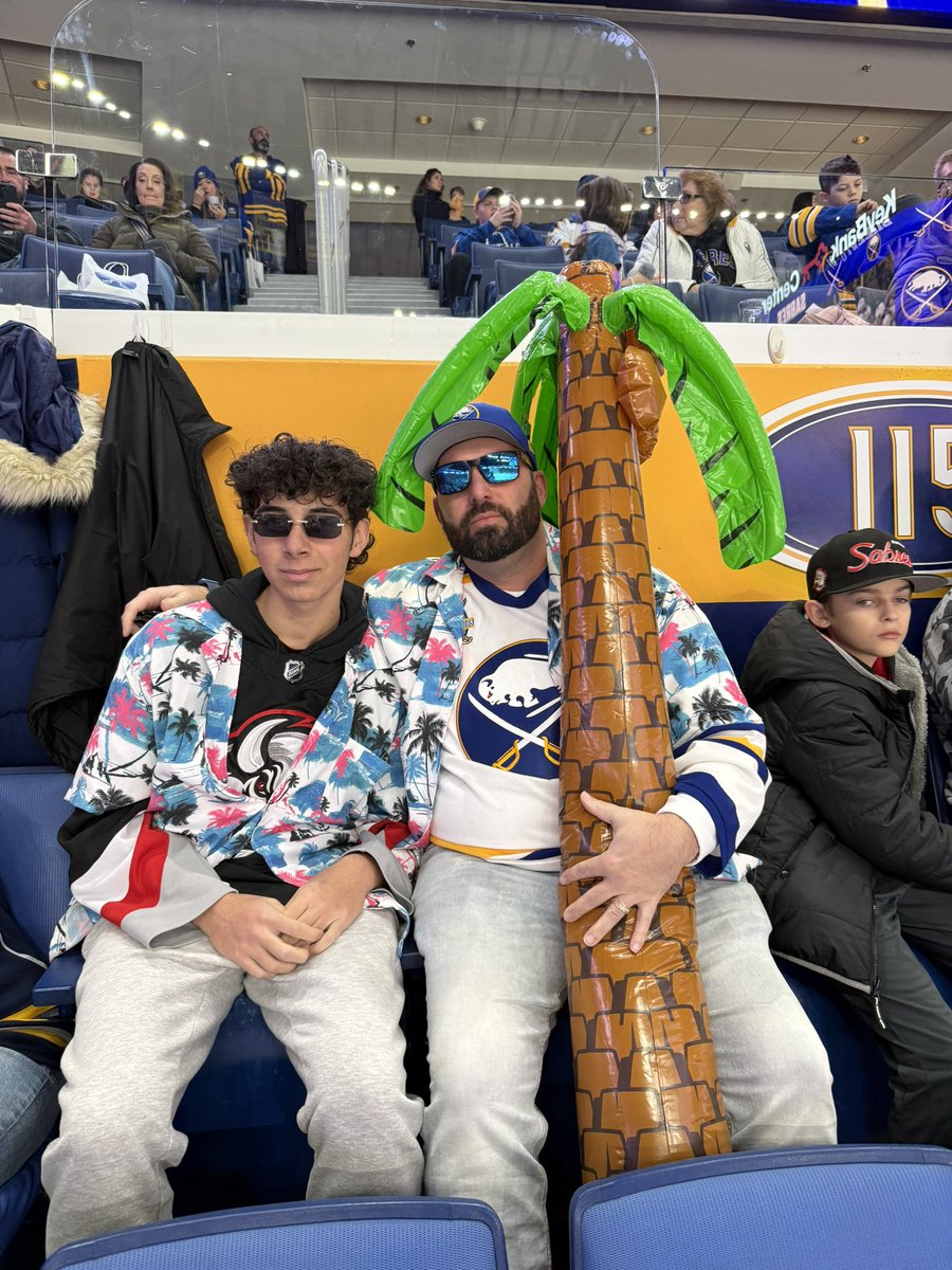 𝖂𝖍𝖎𝖙𝖊 𝕮𝖍𝖔𝖈𝖔𝖑𝖆𝖙𝖊 🍫 tweet media