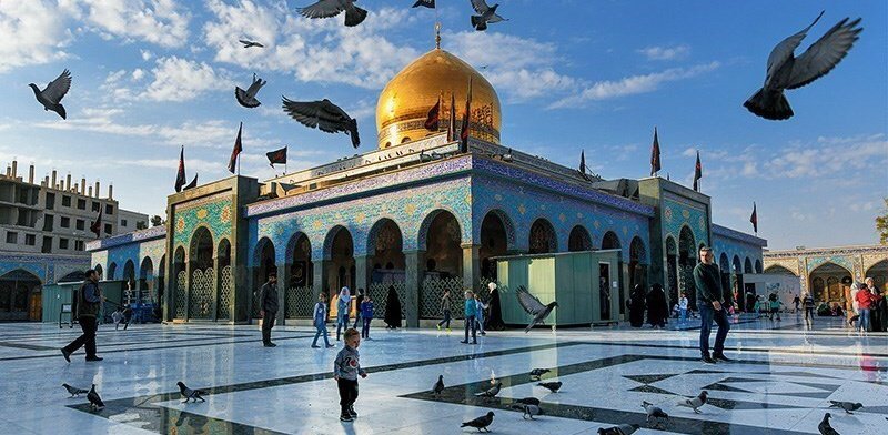 Hydikm's tweet photo. 5 كم تفصل الارهابيون عن مرقد سيدة الشام مولاتنا زينب بنت علي بن ابي طالب (عليهم السلام) https://t.co/eUPcg3LLfR