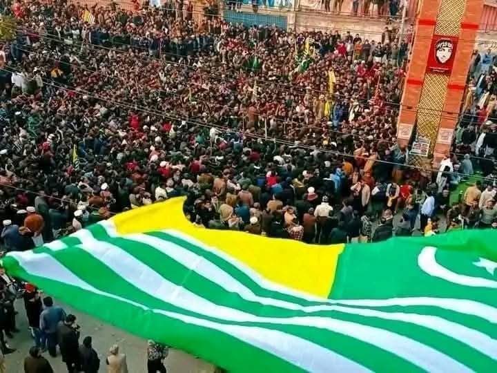 *کیوں ہماری دھرتی پر غیر کا اجارہ ہو* ۔۔
 *یہ وطن ہمارا ہے راج بھی ہمارا ہو۔۔*
 #Ajkrightmovements* 
✌🏻🚩
#Awamiactioncommety
#ajkprotest
