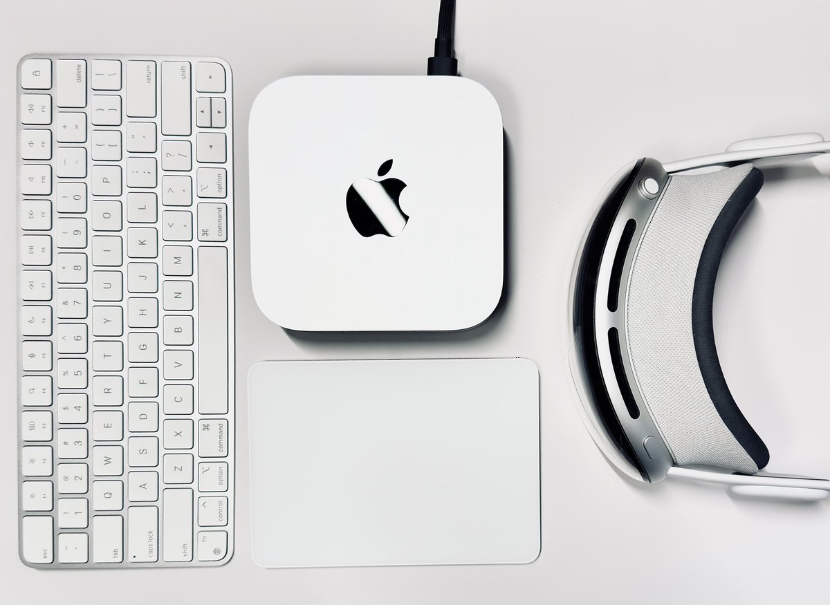 faythebest's tweet photo. Greatness #MacMiniM4 #AppleVisionPro #Apple #SpatialComputer #MacVirtualDisplay https://t.co/3wICdOJyoZ