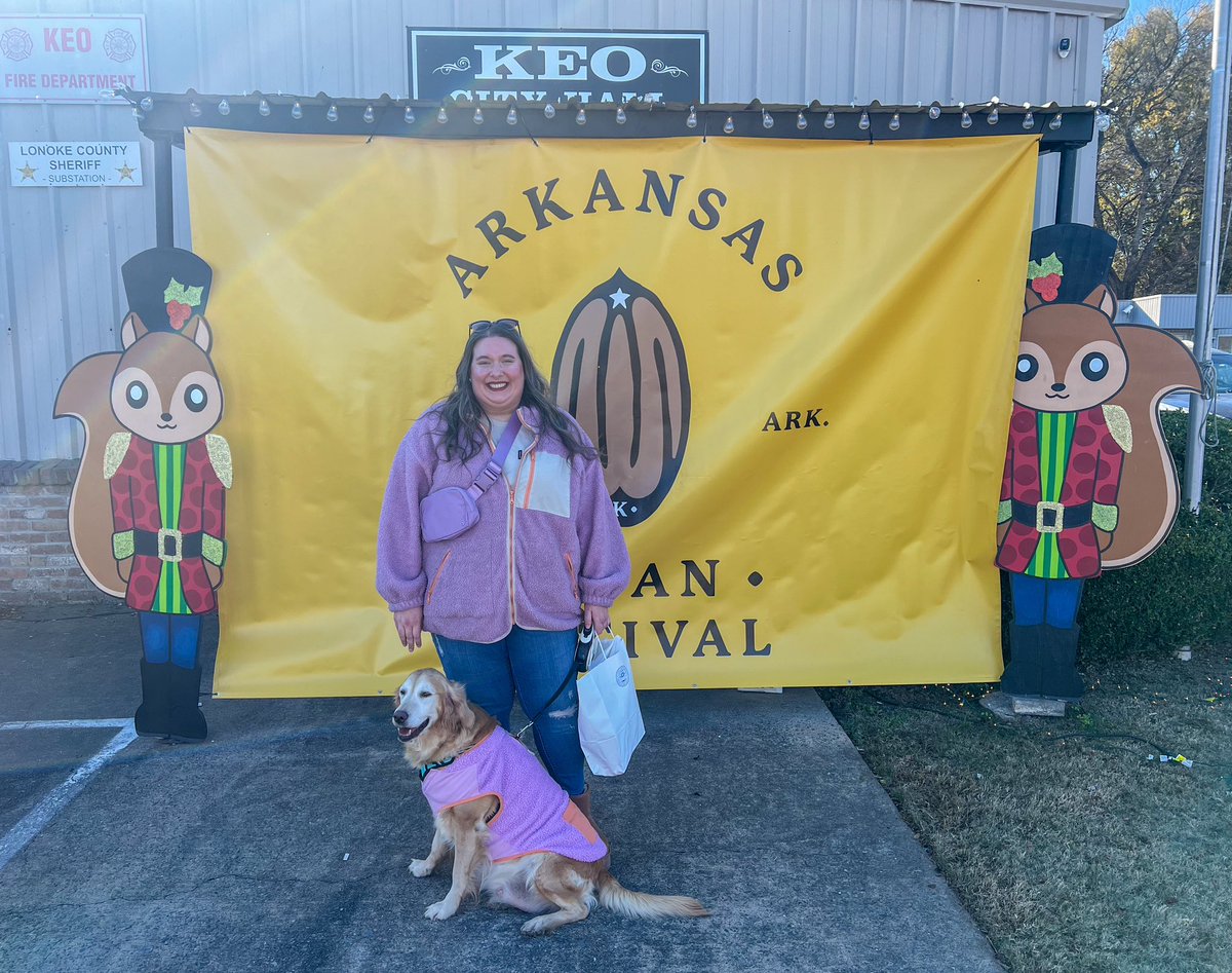 Came for the Arkansas Squirrel Calling Contest, stayed for camaraderie, pie, and shopping till we were dropping 🐿️