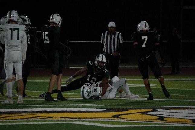 Isaiah_wardd's tweet photo. Check out my senior year highlights 
⬇️⬇️
https://t.co/LeuIB3oRyp https://t.co/eu15FGUVOc