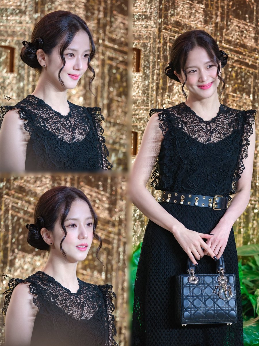 LADY DIOR JISOO