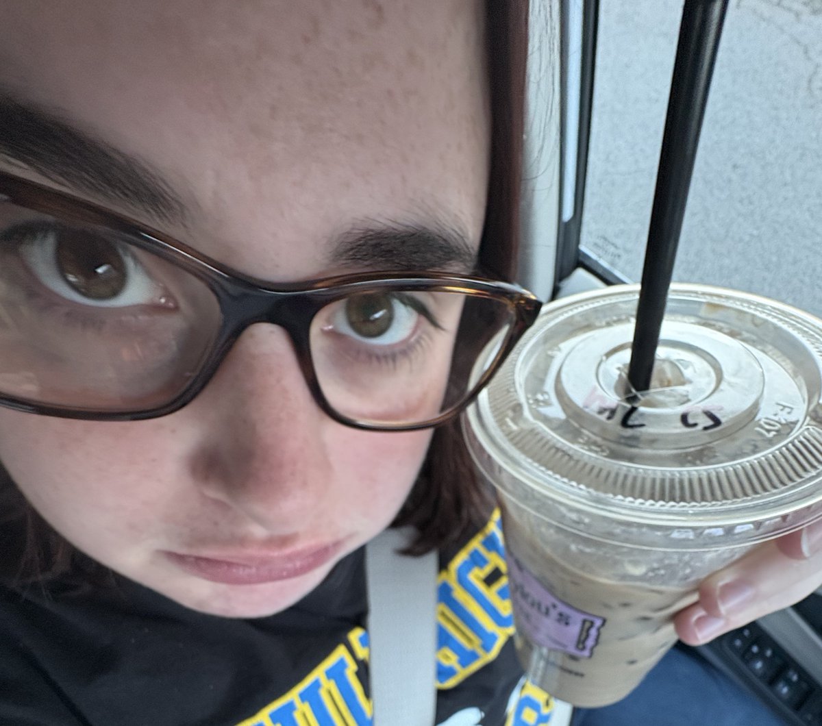 qve_er's tweet image. minty lou #4work