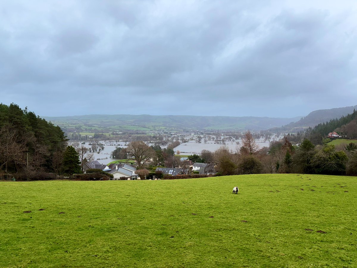 Llanrwst a llawr Dyffryn Conwy o Trefriw #Darragh