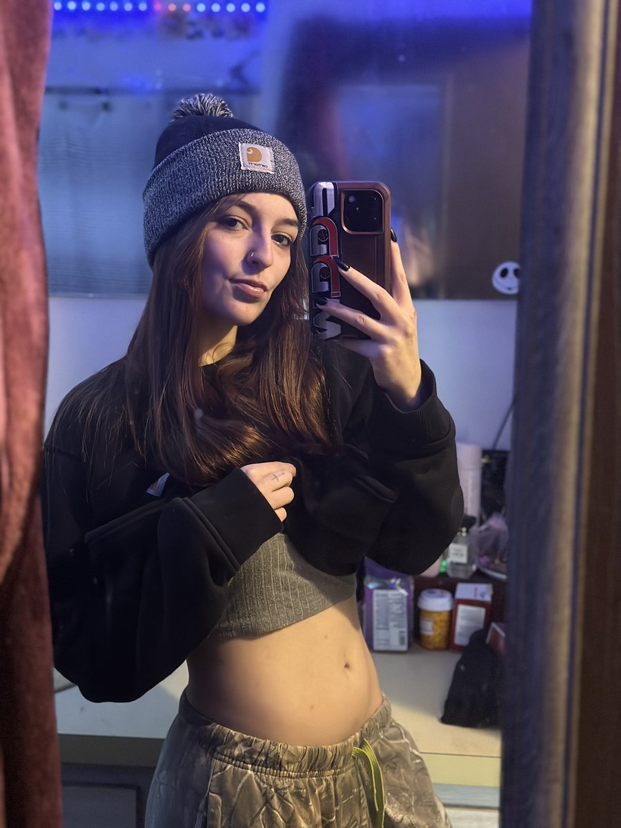 Rt if you like what you see ❣️