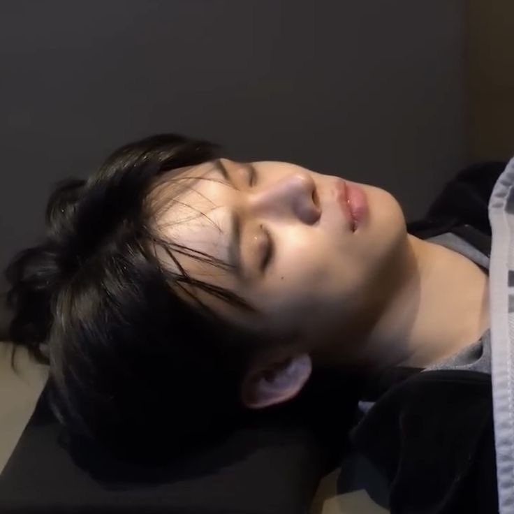 It's crazy how pretty he’s even when he's asleep