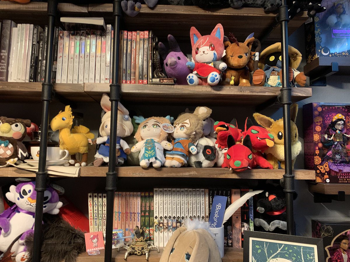 SpaceGoatVii's tweet photo. Bad shots of some plushies and amiibo https://t.co/Kd5zAB8Xum
