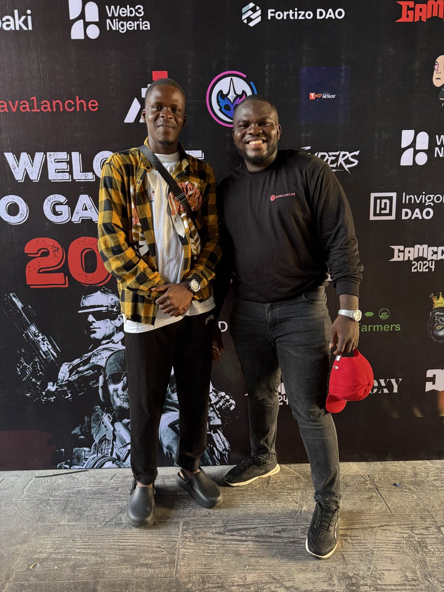 0x_samthegreat's tweet photo. Today, I attended DGC, the largest Web3 gaming event in Africa. I had the chance to reconnect with friends, meet inspiring people, and engage in conversations about the future of Web3 gaming. The energy and passion for innovation were truly exciting!
#DefiGameCon24 #DGC24 https://t.co/5igpn3g9va