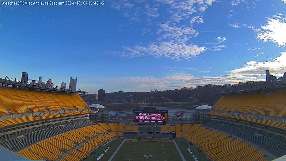 Steelersdepot's tweet photo. The Gold endzones are now back at Acrisure Stadium #Steelers #NFL https://t.co/okxKOUKOR7