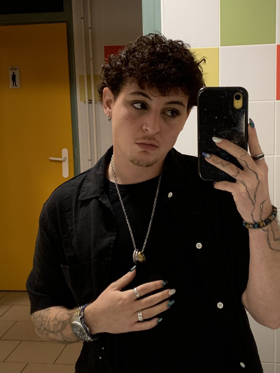 le plus difficile dans tout ça c’est d’en trouver où jsuis pas moitié à poil