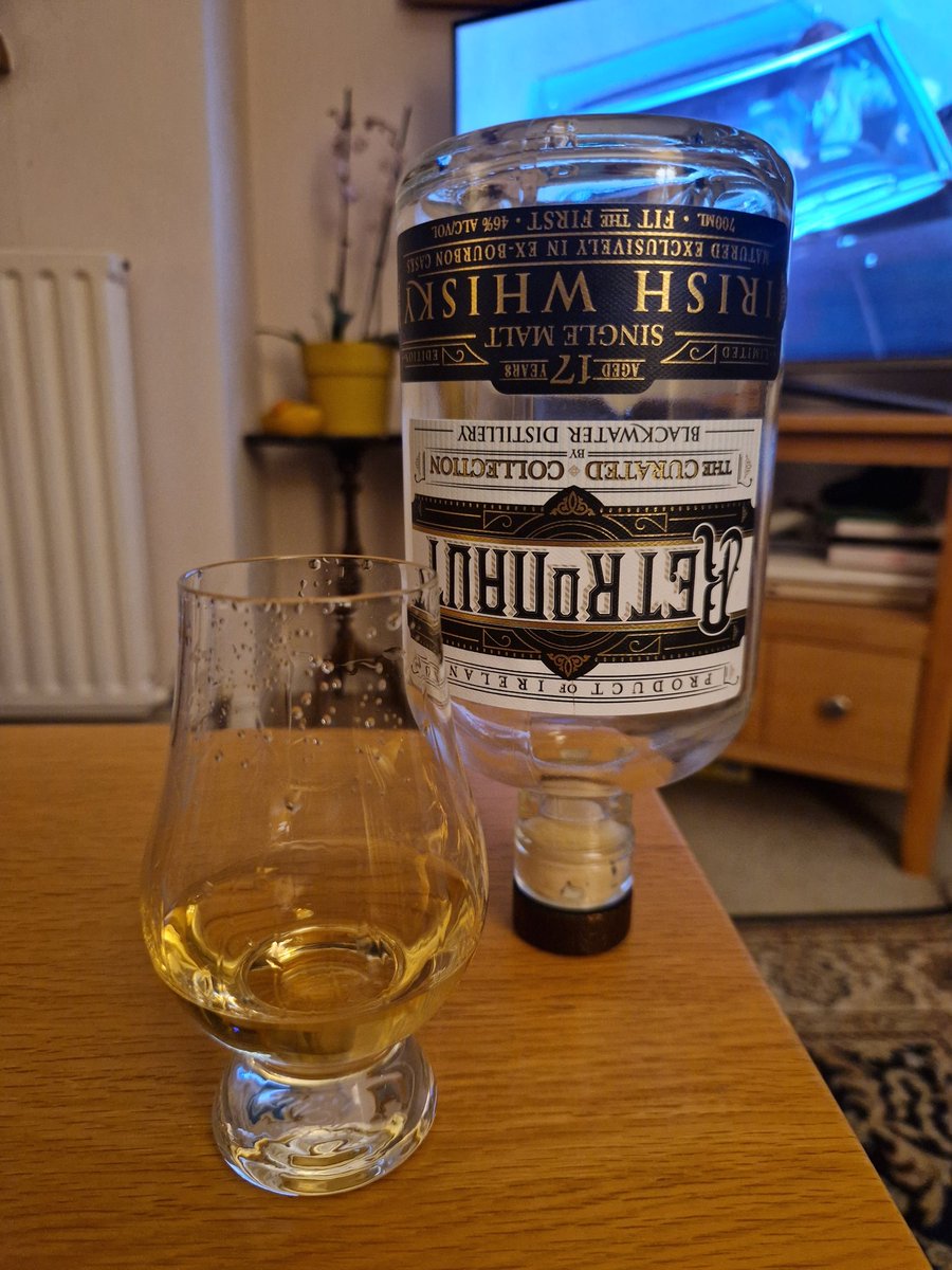 DistilledDan tweet media