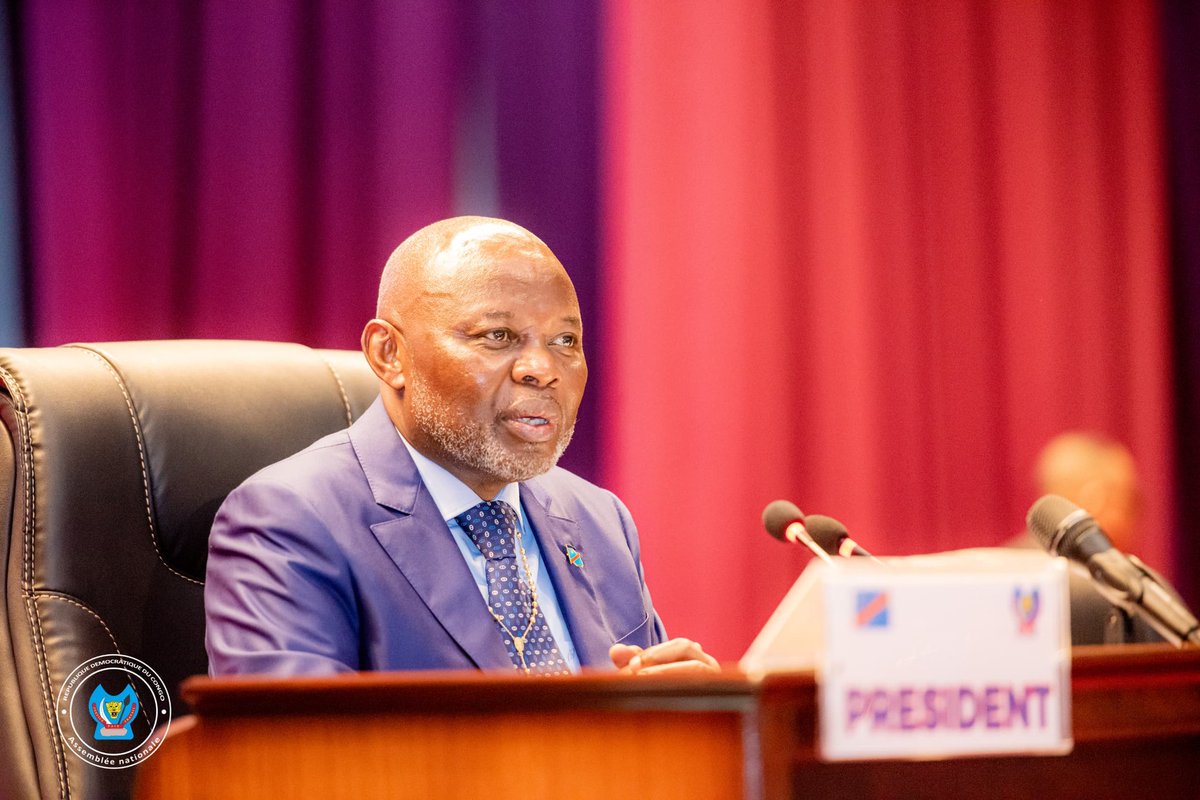 cedrickfuani600's tweet photo. Assemblée nationale : la séance plénière de ce samedi 07 décembre,le projet de loi autorisant la prorogation de l'état de siège Pour la Quatre-vingt - septième fois au nord Kivu et en ituri https://t.co/39LmYE9852