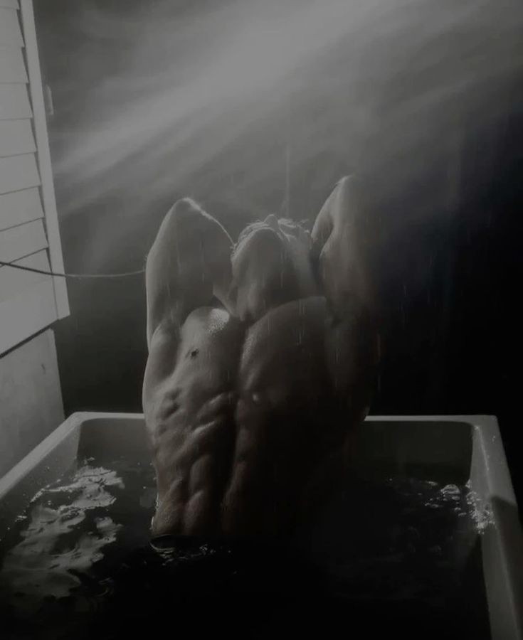 ㅤㅤ
ㅤㅤnew!faebook post.
  ㅤㅤㅤ﹫dariusacrux.
 ㅤㅤ