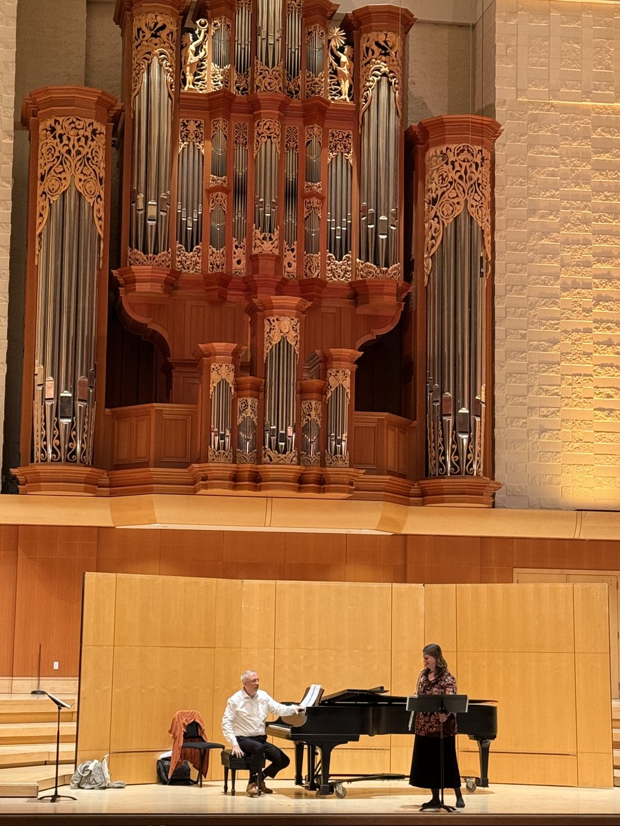 MigueldelAguil's tweet image. What an incredible weekend of music with the brilliant #AprilClayton in #Seattle and #Tacoma! Thank you to the enthusiastic audiences for making it so special. Huge thanks to @classicalkingfm  #NorthwestFocusLive and to @pacificlutheran for hosting us in Tacoma.