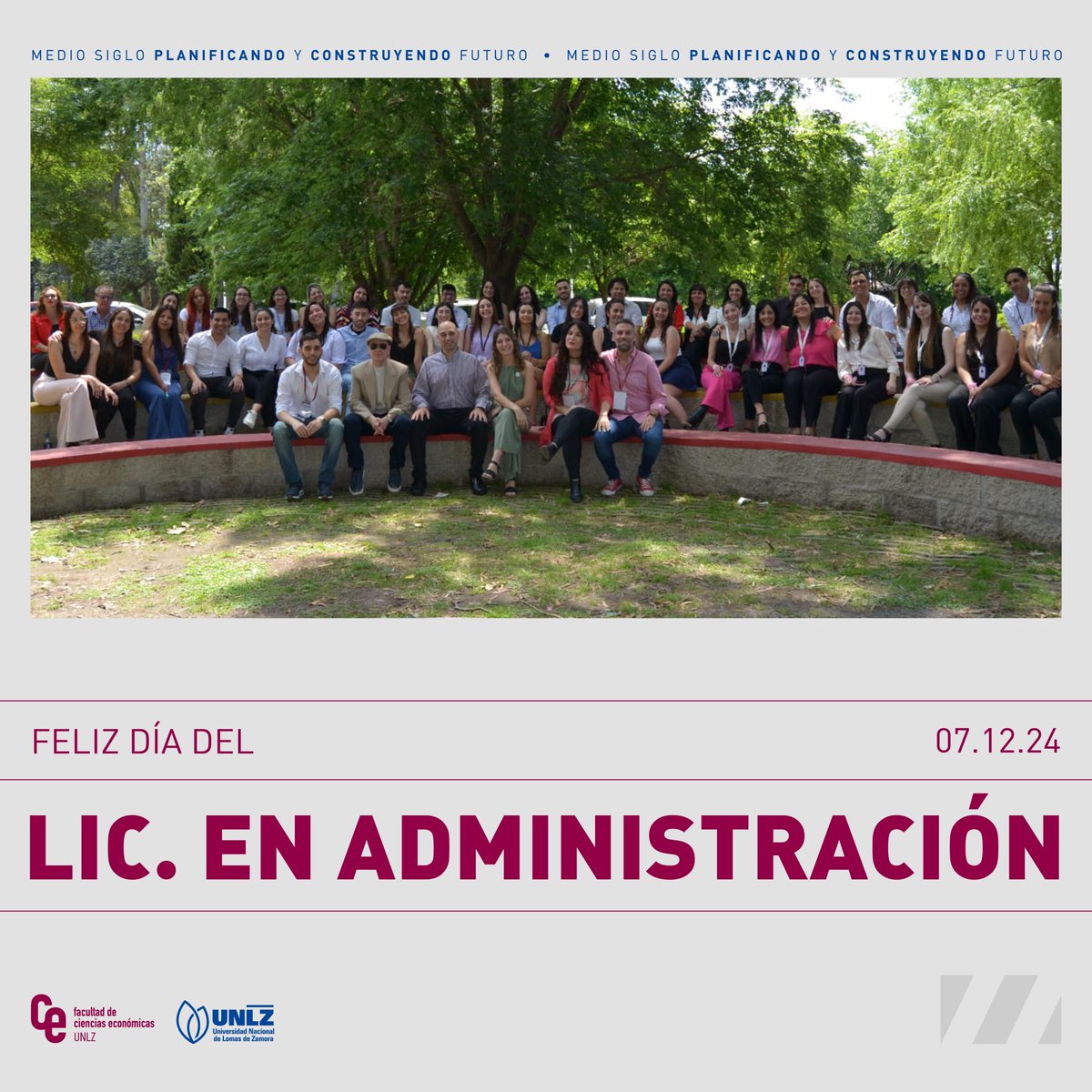 economicas_unlz's tweet photo. |7 de diciembre- Día del Licenciado en Administración|
🙌 Hoy celebramos a los licenciados y licenciadas en administración, quienes, con su esfuerzo y pasión, transforman nuestras organizaciones y comunidades.
#celomas #economicaslomas #economicasunlz https://t.co/l8HwO1W02E