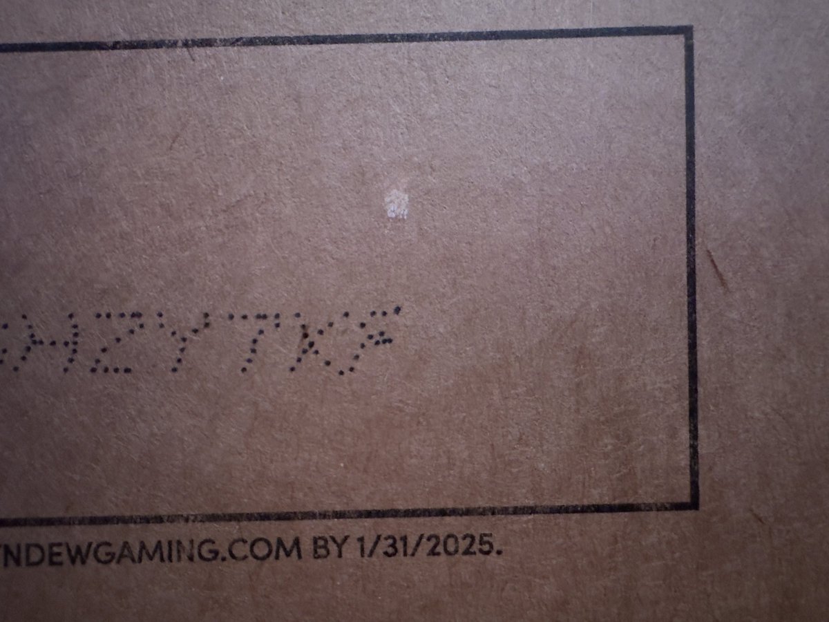 Nitroverdose's tweet photo. @MTNDEWGaming glad your codes don’t print proper so I get suspended trying to figure out wtf this letter is. Can’t even use points I already redeemed because I’m blocked from the site now. It’s not X K F E or a multitude of other letters/numbers. https://t.co/6yHu0tXCib